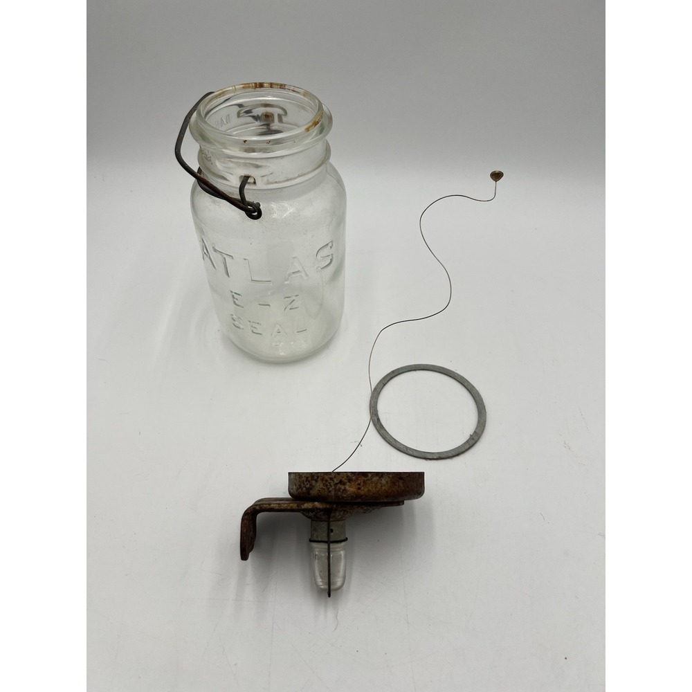 Antique White Automotive Products Atlas E-Z Seal Mason Jar Utility Wall Light - Picture 12 of 16